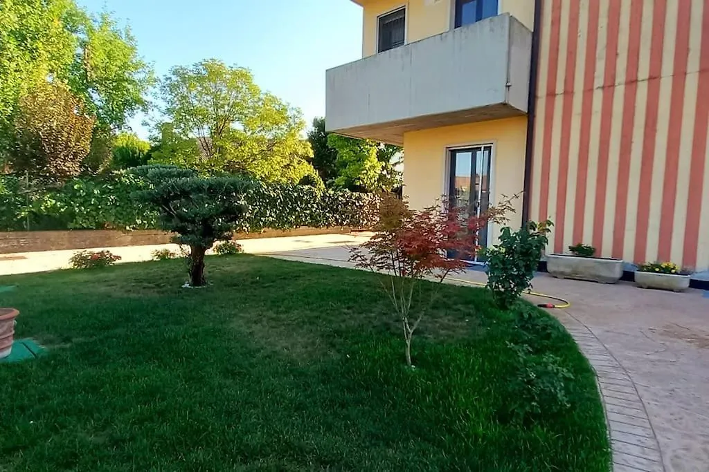 Villa Ghiaia Locazione Turistica Castel d'Azzano 0*,